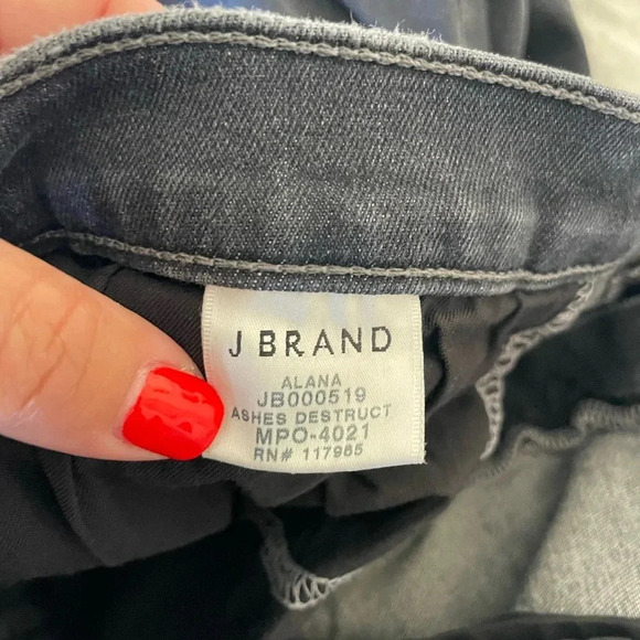 Jbrand Alana In Ashes distruct - Picture 11 of 16